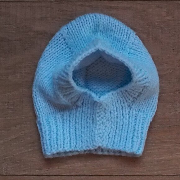 Hand Knit | Baby Blue Hat - Picture 3 of 3